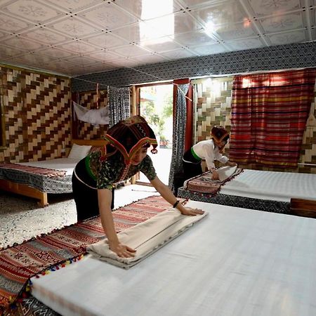 Minh Ngoc Homestay Dien Bien Phu Ban Hin Lom Esterno foto