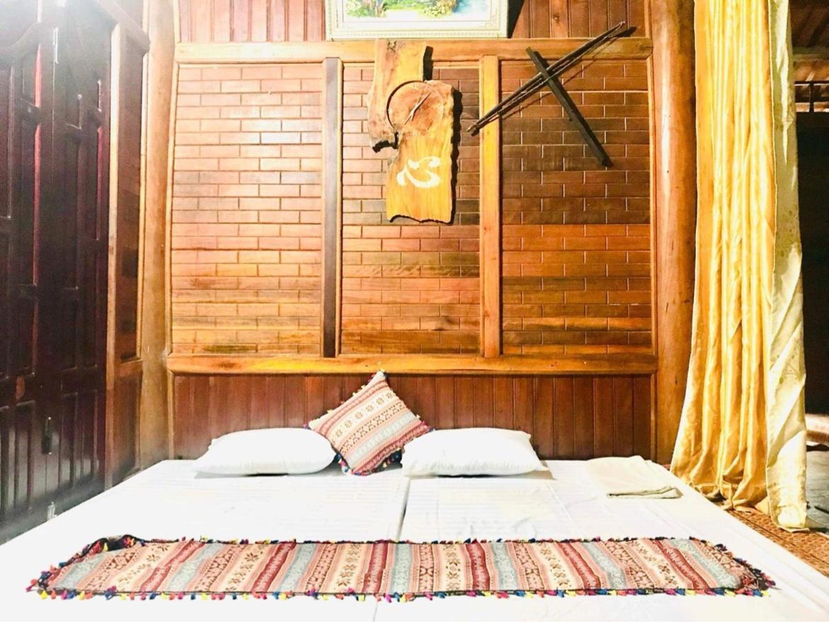 Minh Ngoc Homestay Dien Bien Phu Ban Hin Lom Esterno foto