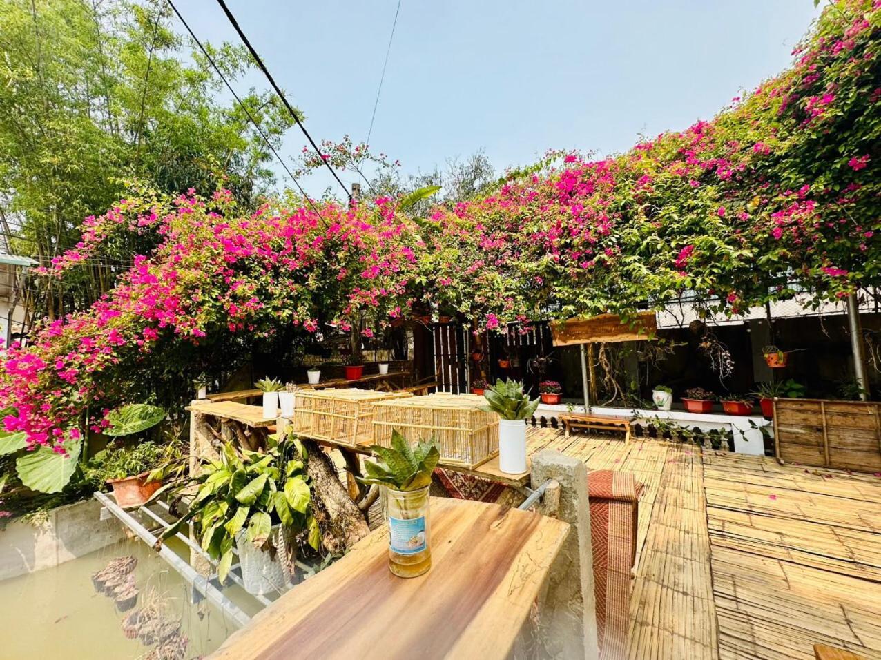 Minh Ngoc Homestay Dien Bien Phu Ban Hin Lom Esterno foto