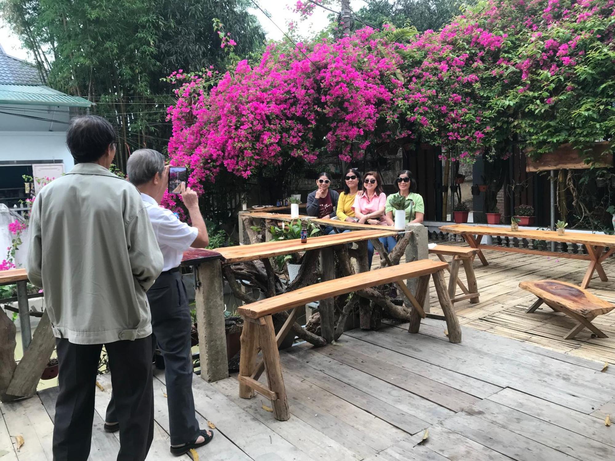 Minh Ngoc Homestay Dien Bien Phu Ban Hin Lom Esterno foto
