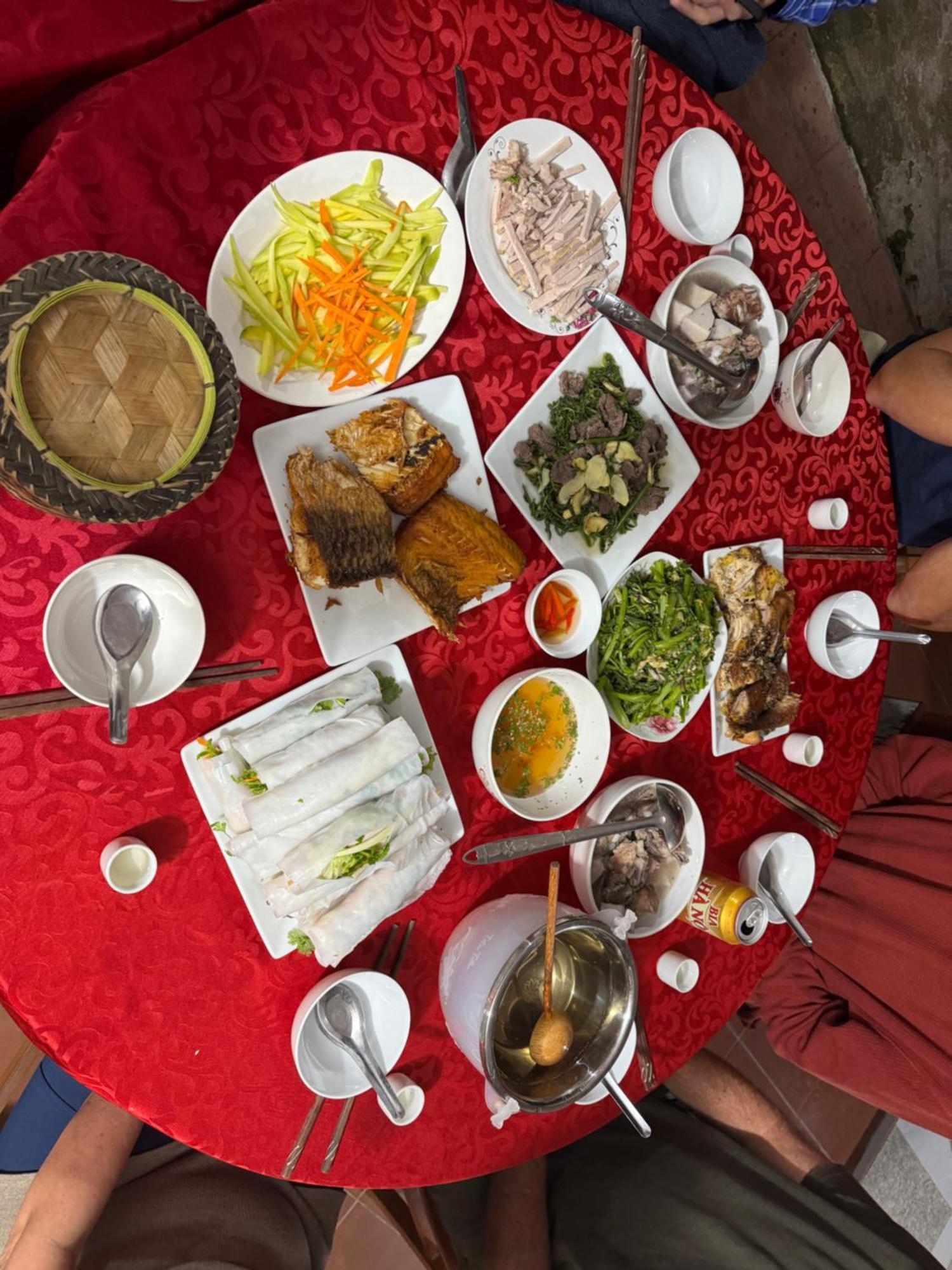 Minh Ngoc Homestay Dien Bien Phu Ban Hin Lom Esterno foto